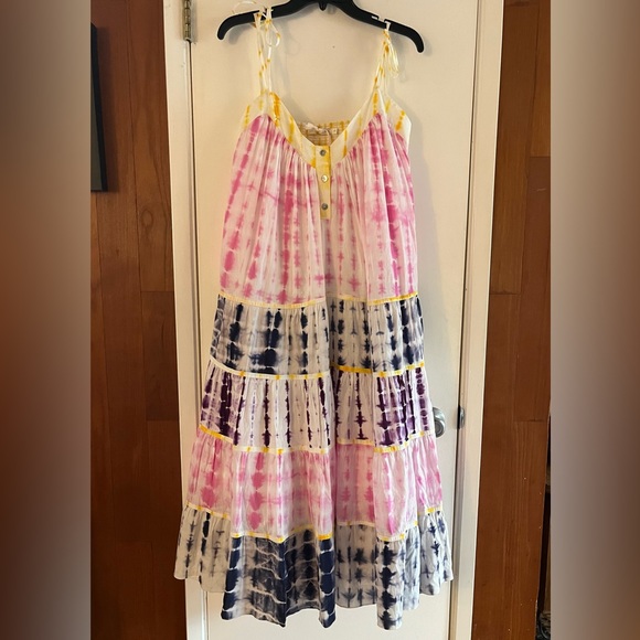 Charina Sarte Holi Midi Dress - Picture 2 of 9